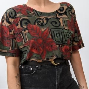 🖤 Retro Hawaiian T-Shirt